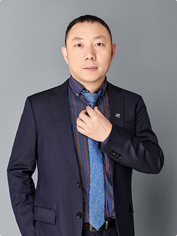 zhang-wei_748x996@144370